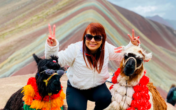 MONTAÑA DE COLORES FULL DAY