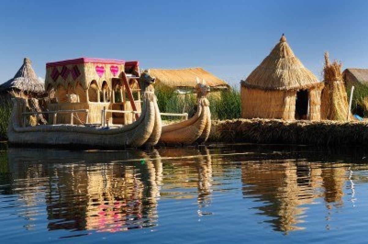 PUNO 2 DÍAS / 1 NOCHE ISLAS DE LOS UROS E ISLA DE TAQUILE