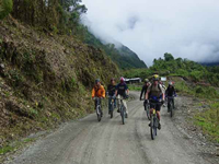CICLISMO EN YUNCAYPATA - CUSCO